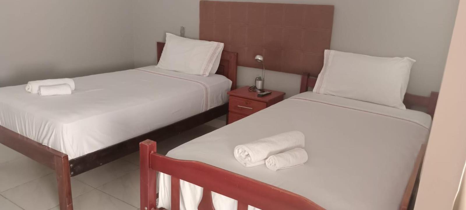 Hospedajesperu ซอร์รีโตส ภายนอก รูปภาพ